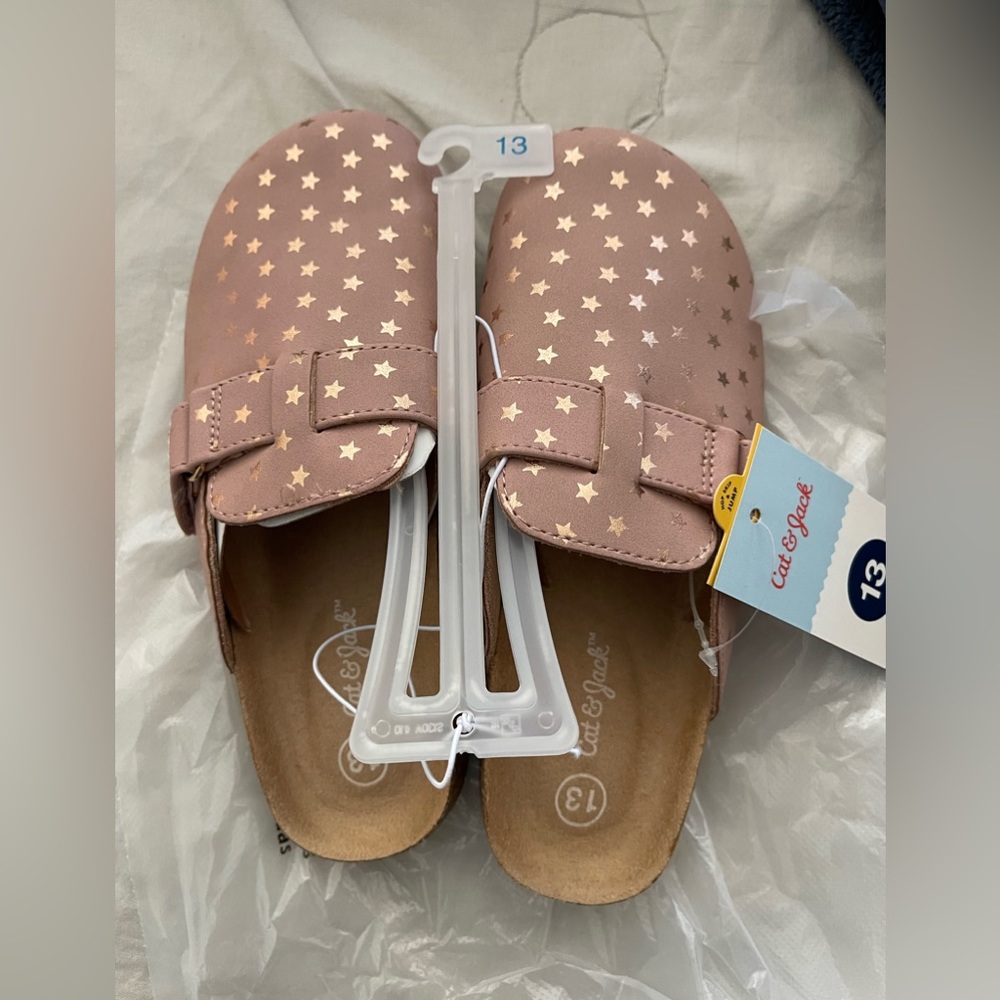 NWT Cat & Jack Star Clogs Kids Size 13